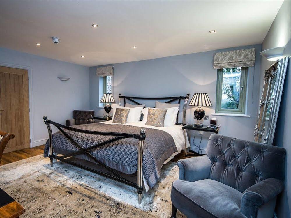 Eagle Mill Hotell Huntingdon Exteriör bild