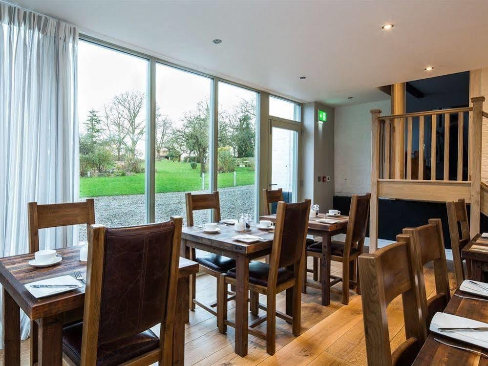 Eagle Mill Hotell Huntingdon Exteriör bild